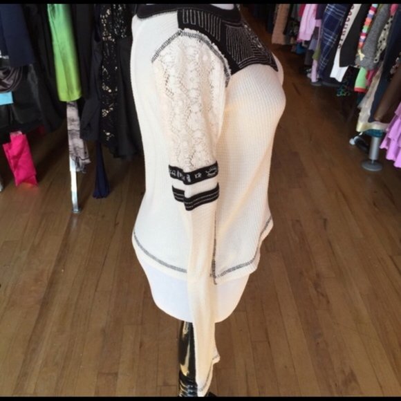 Free People Glory Days Thermal Embroidered Shirt S - Small - Picture 3 of 5